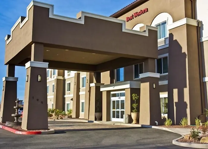 Best Western Douglas Inn & Suites