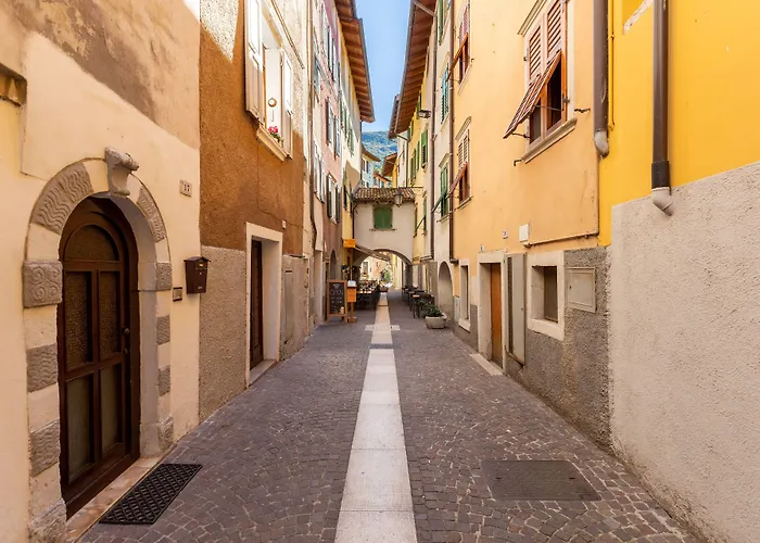 Hotel Lago Di Garda