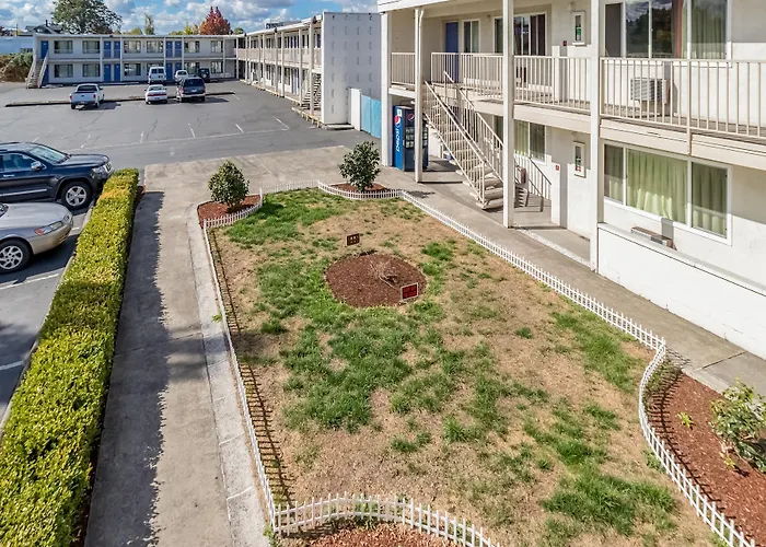 Motel 6-Beaverton, Or