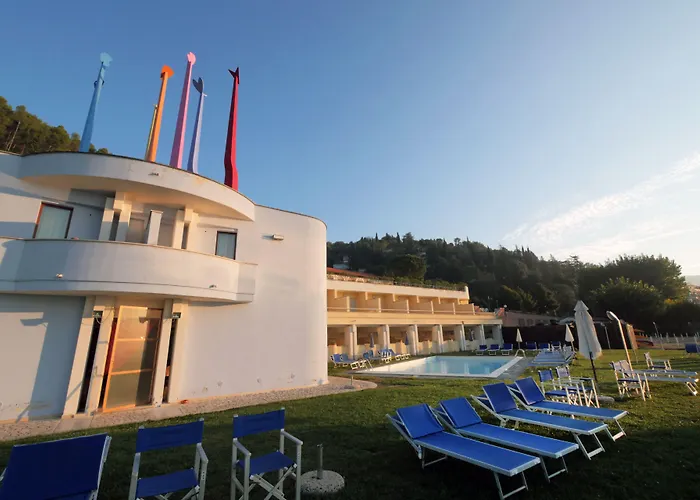 Hotel Miralago