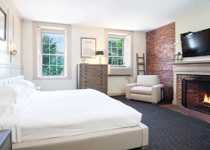 Garrison Inn Newburyport