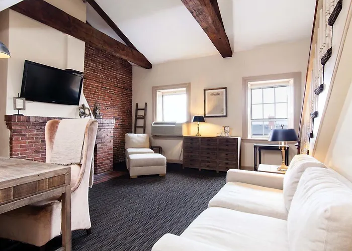 Garrison Inn Newburyport