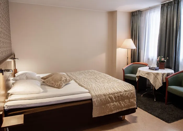 Hotel Fjalar