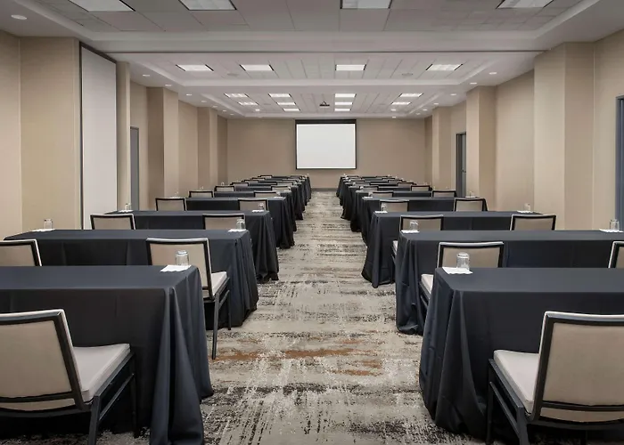 Doubletree By Hilton Chattanooga Hamilton Place