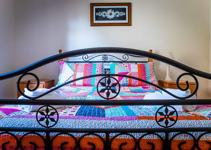 Whispering Pines Chalet & Cottages