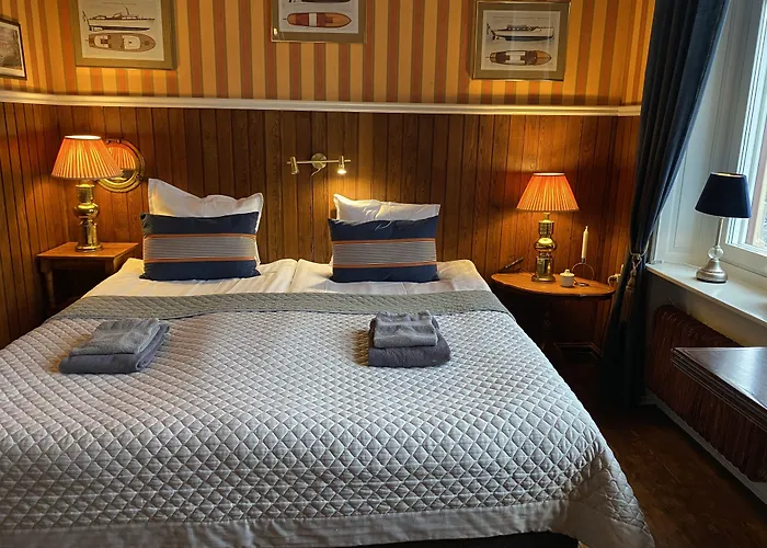 Strand Hotel