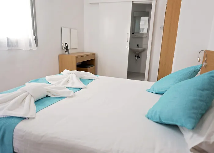 Pyramos Hotel