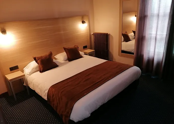 Logis Hôtel Saint Jacques