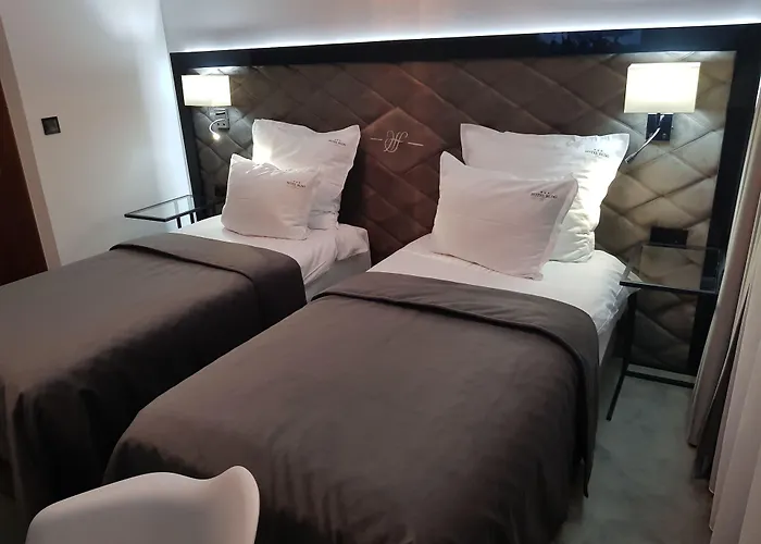 Hotel Fado