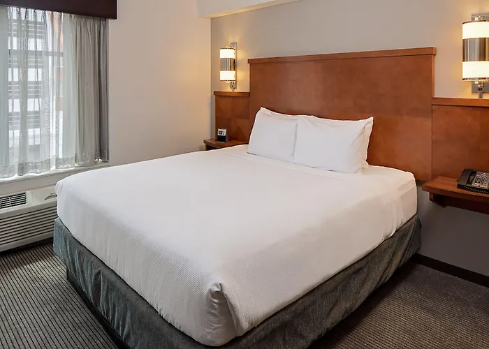 Hyatt Place Pittsburgh North Shore