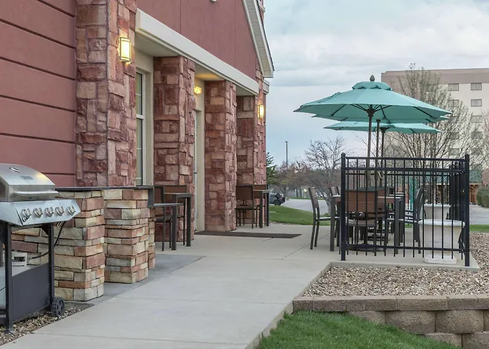 Homewood Suites By Hilton Cedar Rapids-North
