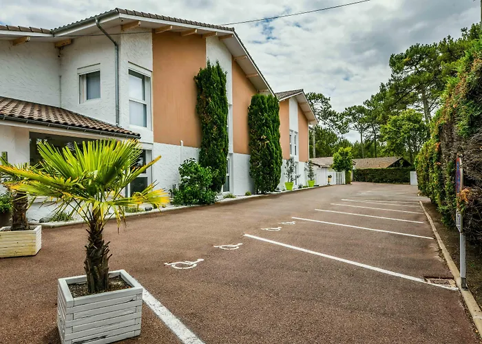 Logis Hôtel La Forestière