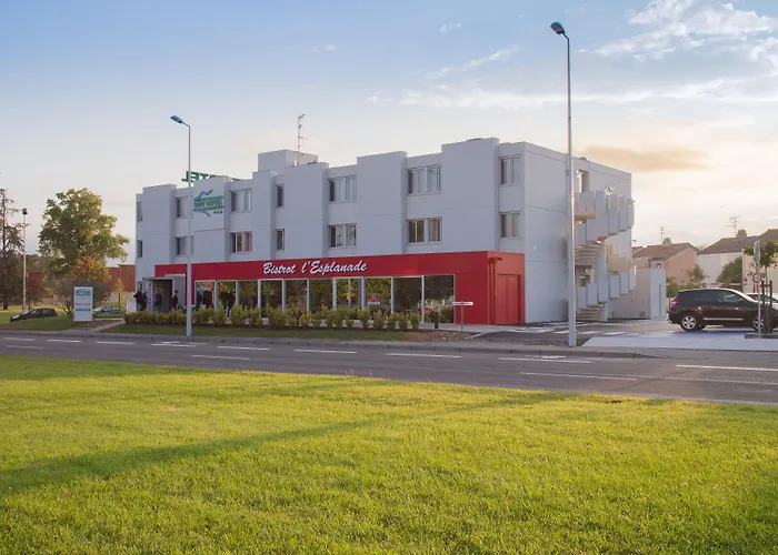 Brit Hotel Toulouse Colomiers - L'Esplanade