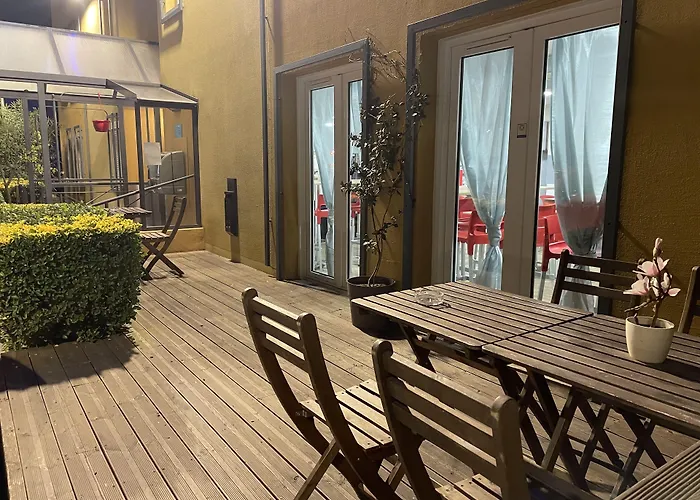 Kyriad Eco - Bordeaux Est Lormont -Les 4 Pavillons