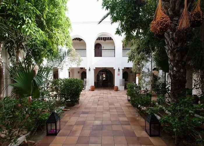 Hotel De Charme Et Spa Dar El Bhar
