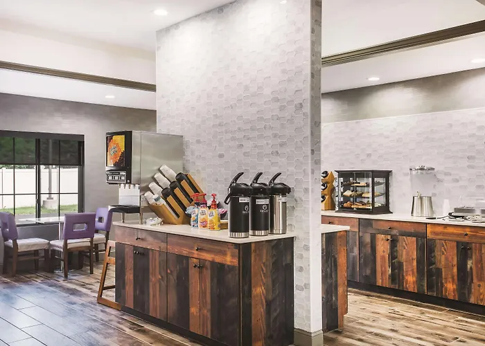La Quinta By Wyndham Chambersburg