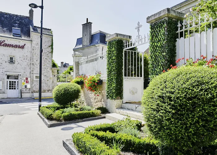Logis Hôtels Restaurant La Mère Hamard