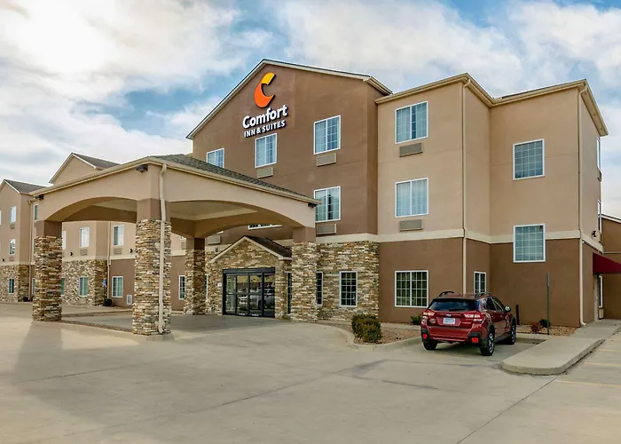 Comfort Inn & Suites Near Bethel College Newton
