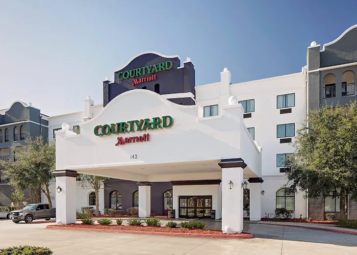 Courtyard By Marriott Houma Hotel