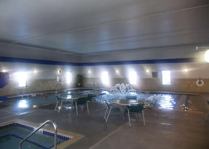 La Quinta By Wyndham Bismarck