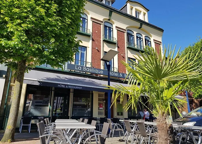 Logis Hotel & Restaurant De La Basilique