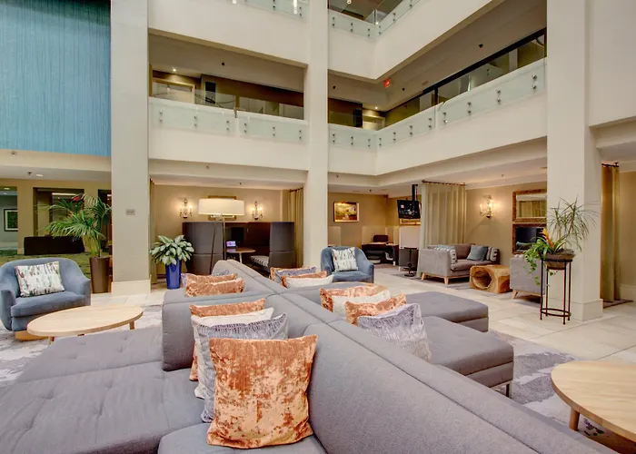 Crowne Plaza Charleston By Ihg