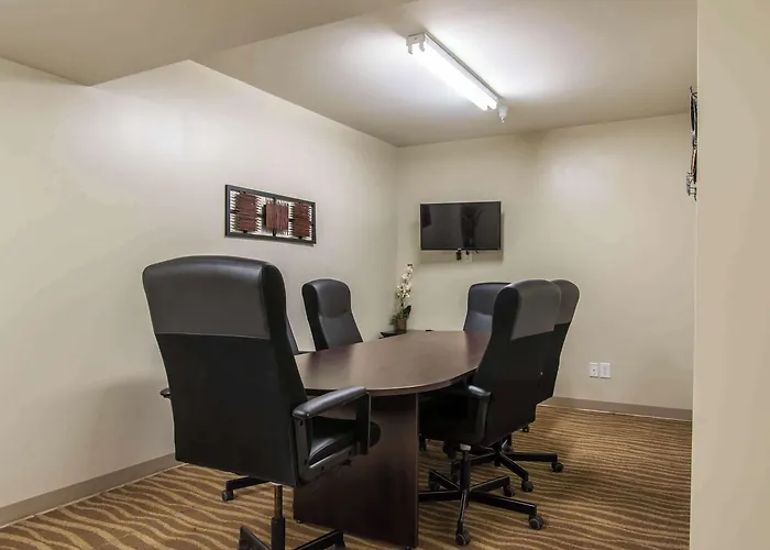 Mainstay Suites Winnipeg Airport