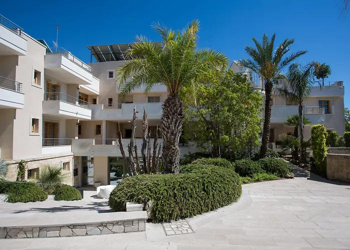 Santa Caterina Hotel & Apartment