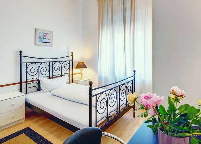 Hotel Cornelia