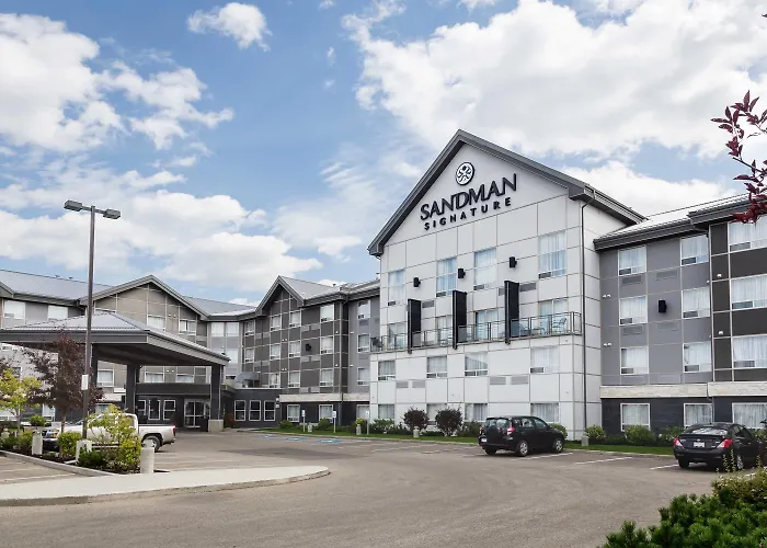 Sandman Signature Edmonton South Hotel