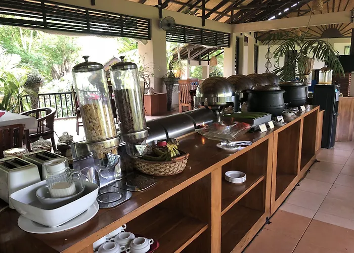 Puri Sari Beach Hotel