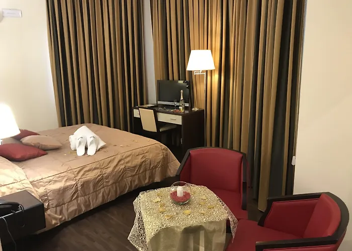 Gullo Hotel