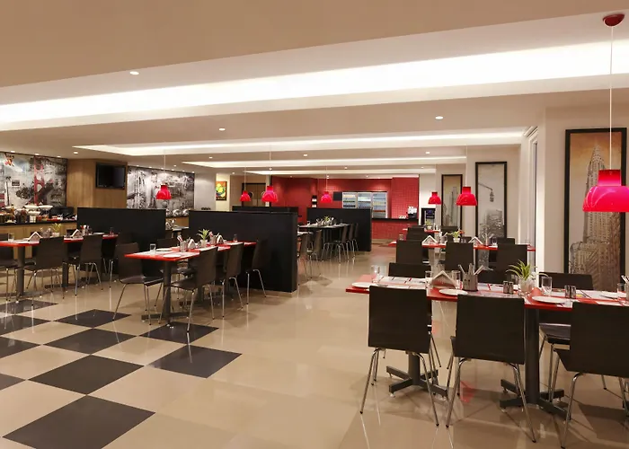 Red Fox By Lemon Tree Hotels, Hyderabad