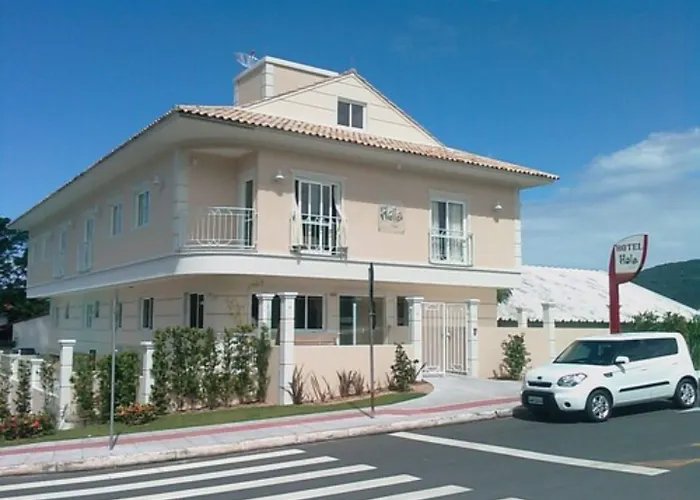 Hotel Hola