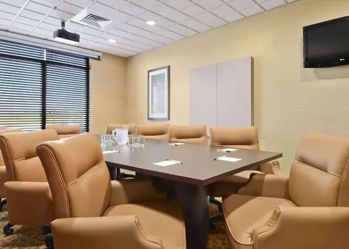 Comfort Inn & Suites Frisco East - Mckinney
