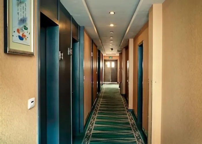 Greentree Inn Wenzhou Lucheng Xiaonanmen Express Hotel