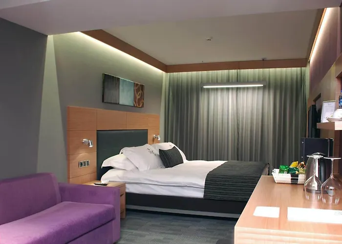 Met Hotel