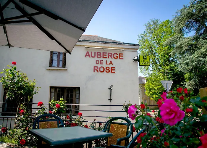 Logis Hôtel Auberge de la Rose Doué-la-Fontaine