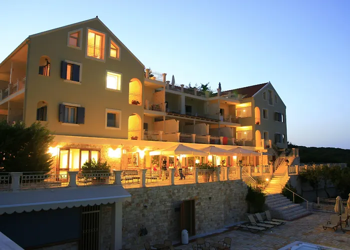 Almyra Hotel