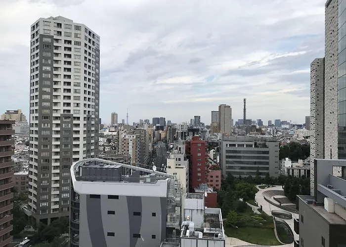 E Hotel Higashi Shinjuku