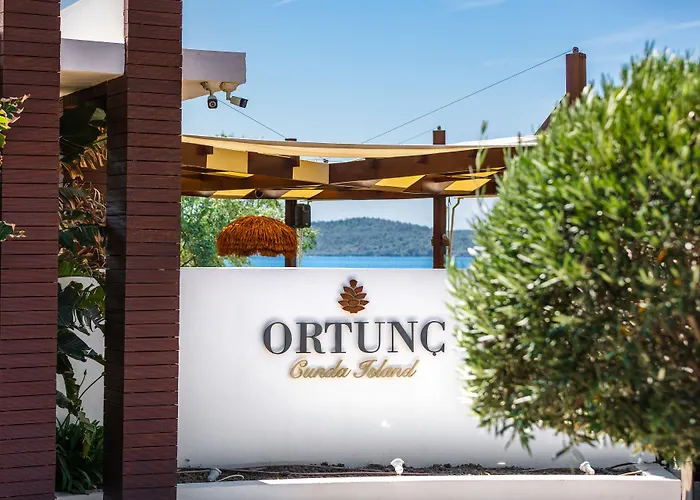 Ortunc Hotel - Cunda Island (Adults Only)