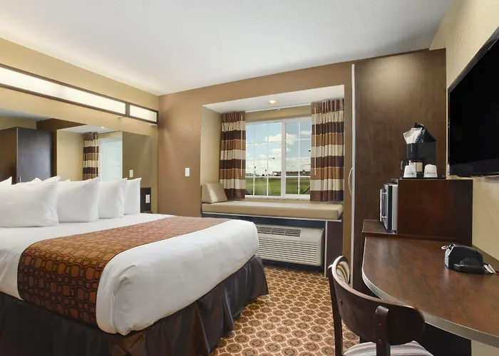 Microtel Inn & Suites By Wyndham Dickinson
