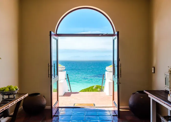 Whale View Manor & Spa
