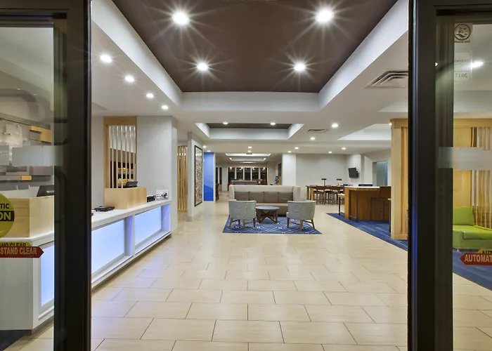 Holiday Inn Express Niles By Ihg