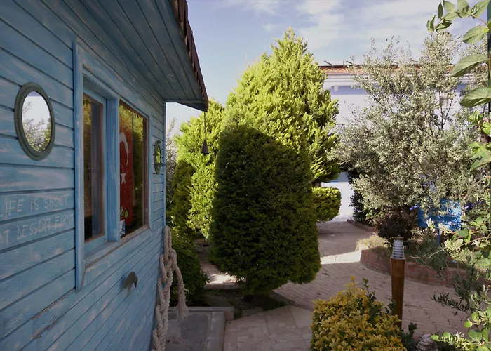 Cundavilla Hotel & Suites