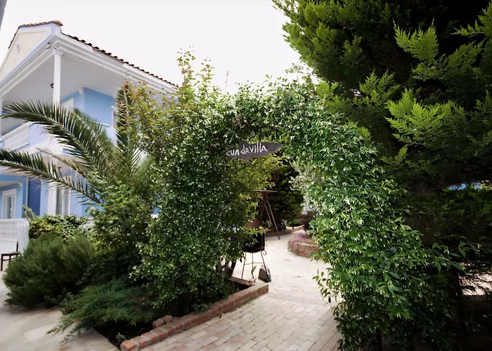Cundavilla Hotel & Suites
