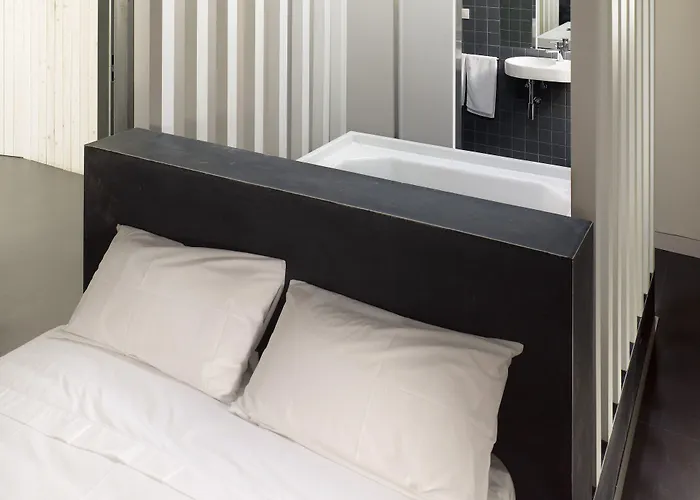 Moure Hotel