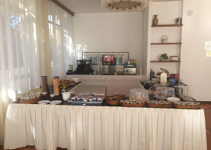 Hotel B&B Avana
