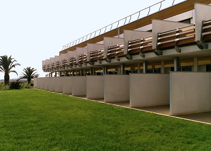 African Beach Hotel-Residence