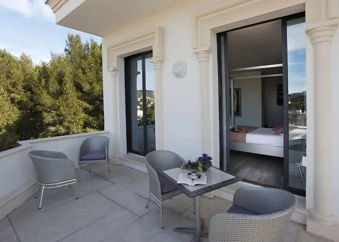 Aparthotel Adonis Carry Le Rouet - Adriana